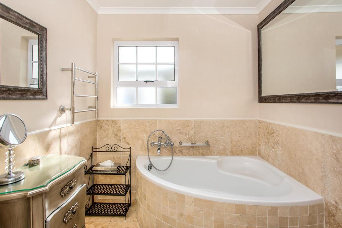 Invergara (Adults Only) Cape Town Exterior photo